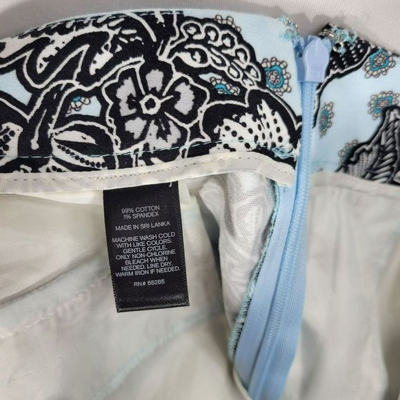 Express Black Blue Floral High Rise Side Zip Linen Walking Shorts- Size 8 (#FB) - Picture 4 of 5